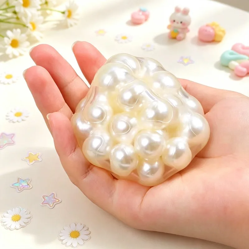QQ 新しいカラフルビーズ、音の出るおもちゃボール、握って遊 - Wedding Qq のレビューと価格
